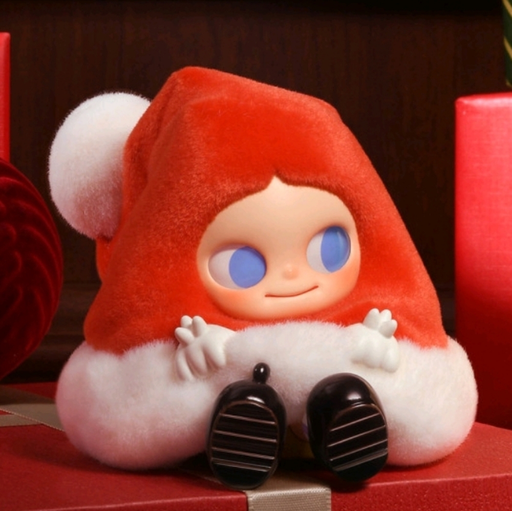Zsiga The Winter of Gifts Series Figures NIB - Hateful Of Suprises‎